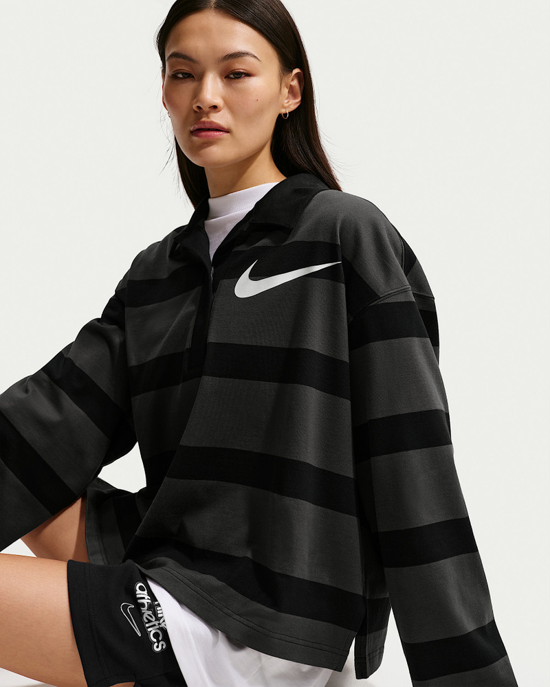 Nike Sportswear Women's Oversized Top 3