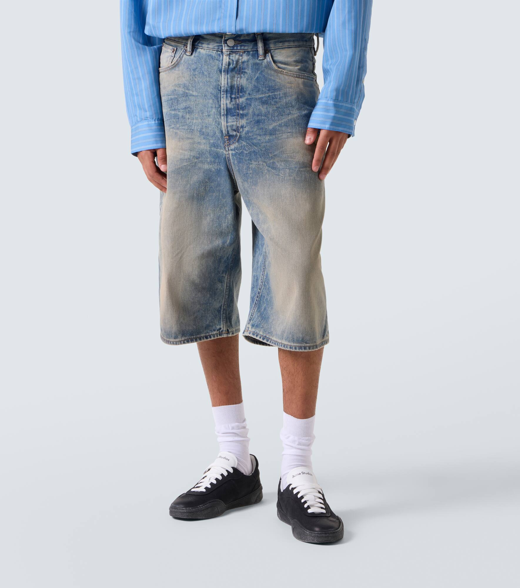 Low-rise denim shorts - 3