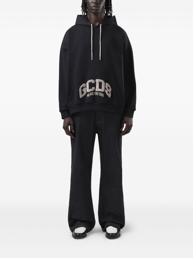 GCDS logo-patch hoodie outlook