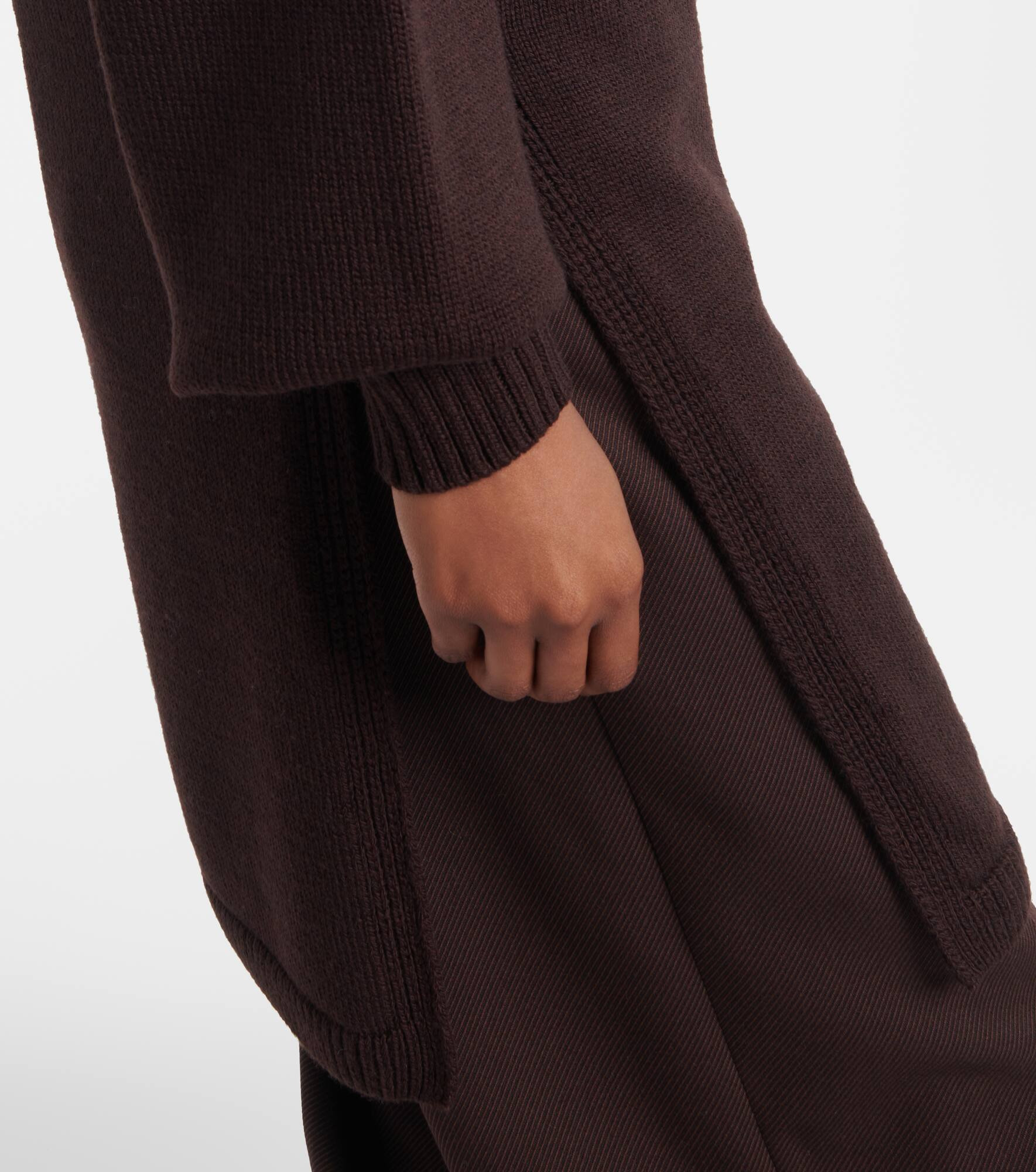 Wool sweater - 5
