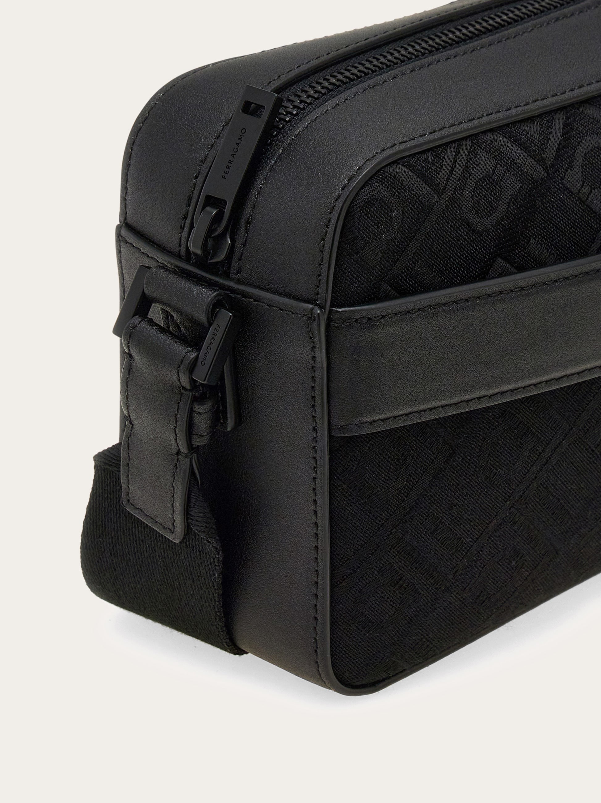 Crossbody bag - 7