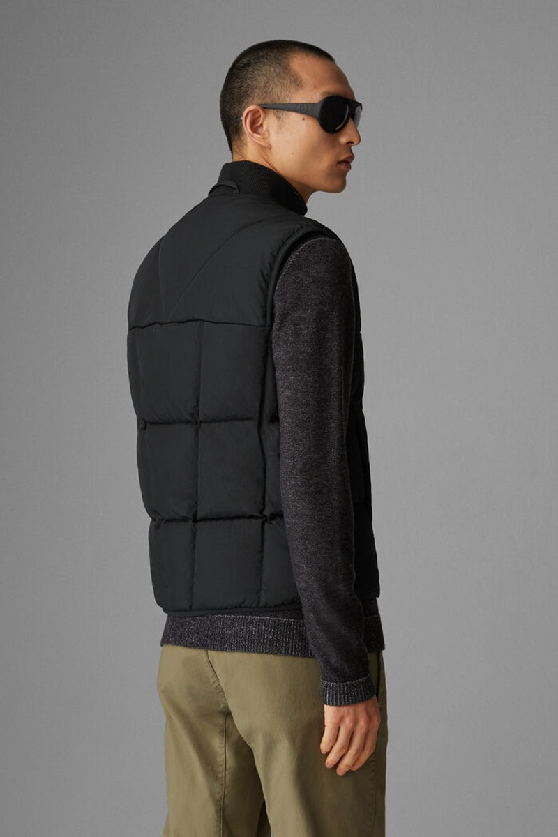 Cliff Quilted waistcoat in Black 3