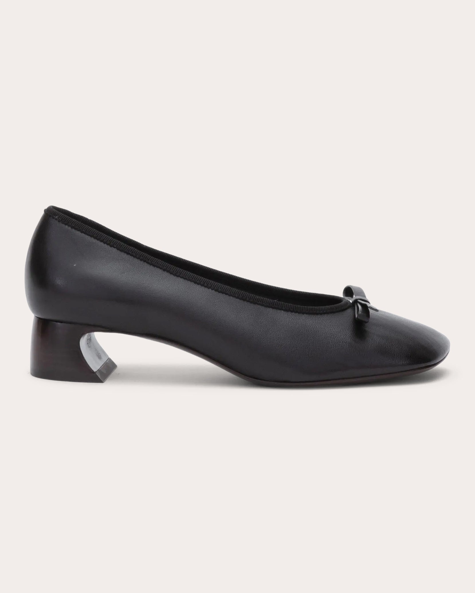 ID Bow-Detail Leather Pump - 1