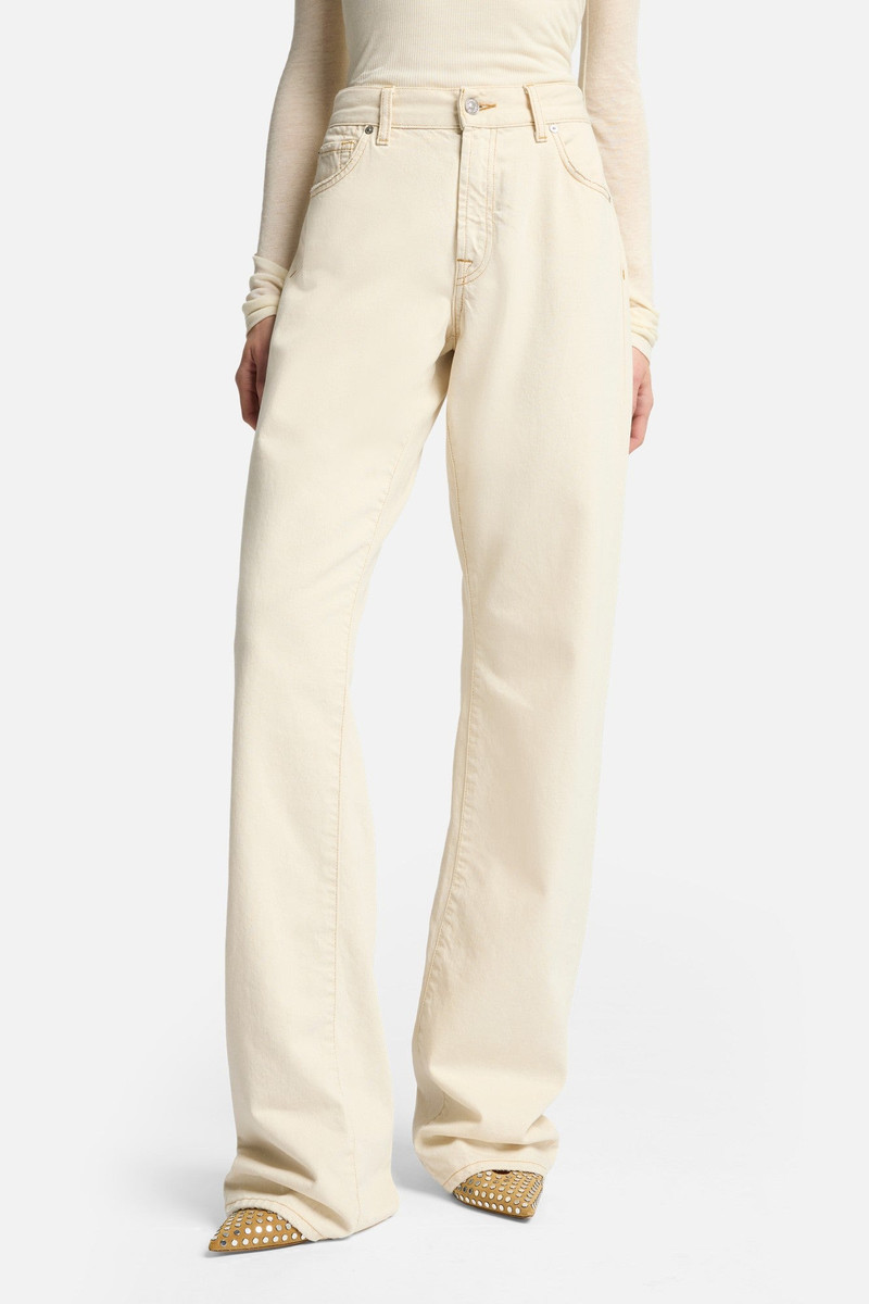 Straight Trouser in Solitary Star 3