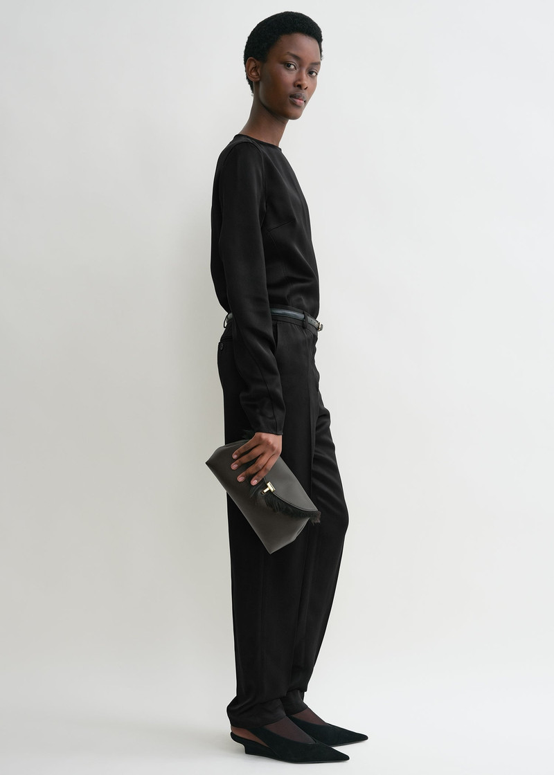 Totême Shearling T-Lock clutch bark outlook