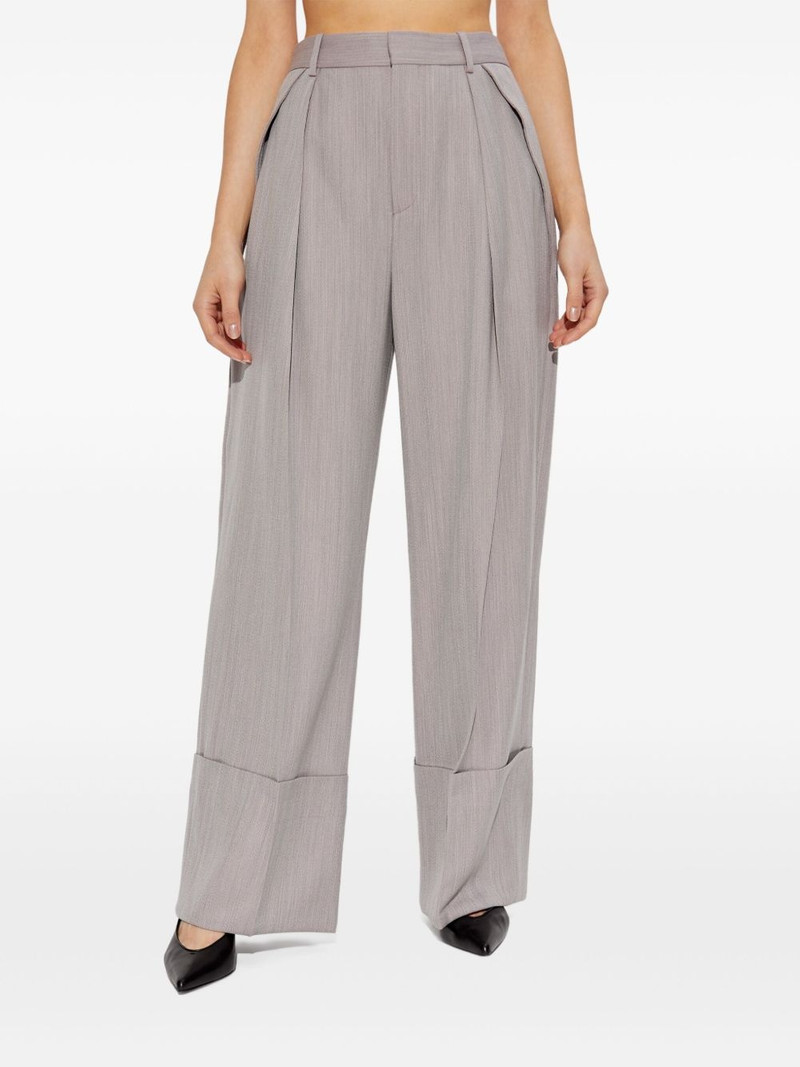 wide-leg trousers 3