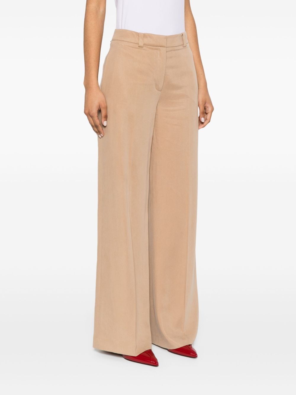 high-waisted trousers - 3