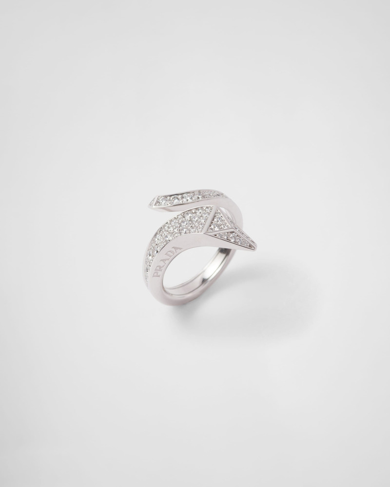 Eternal Gold snake mini ring in white gold and diamonds 3